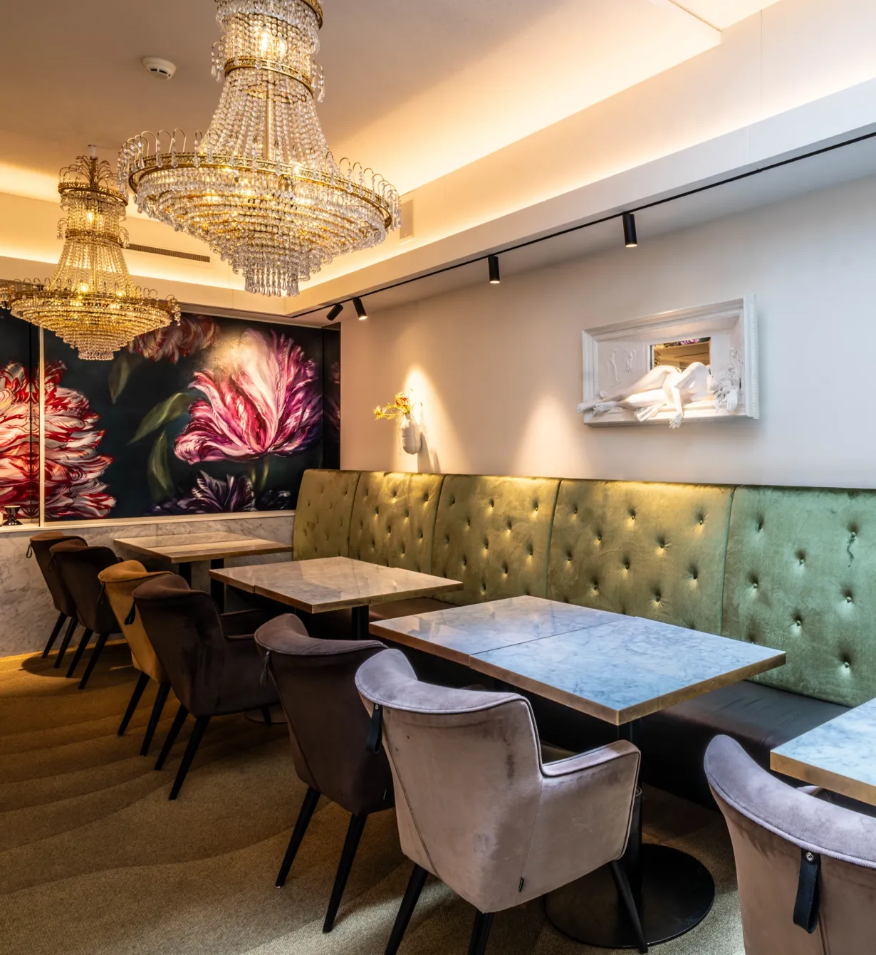 about-sectors-golden-tulip-001-ffede92c FIP - Over ons